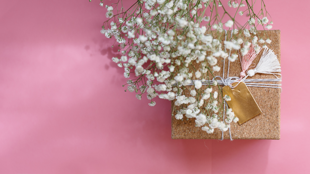 Mothers_day_gift_wrapping